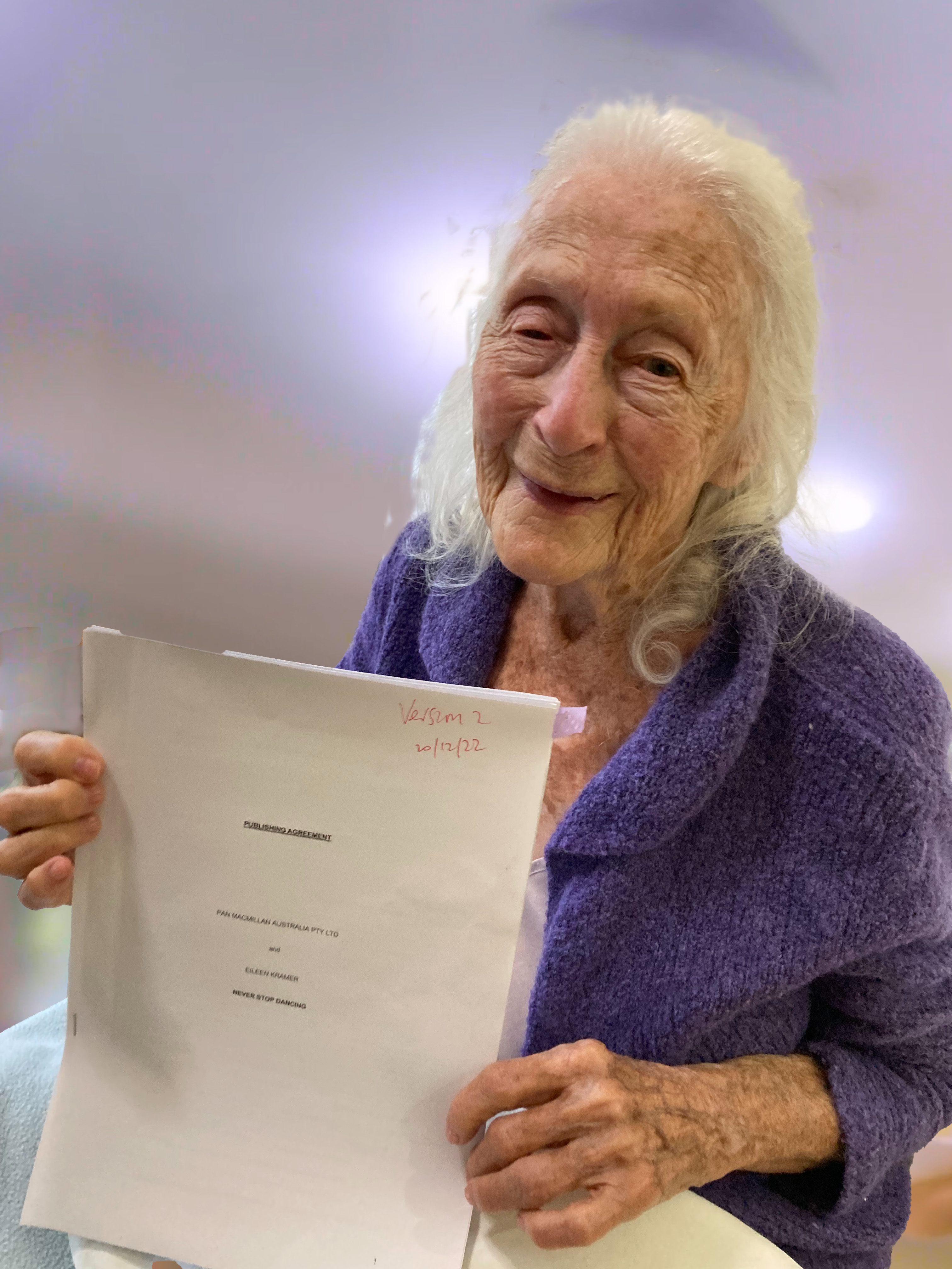 Eileen with Pan Macmillan contract